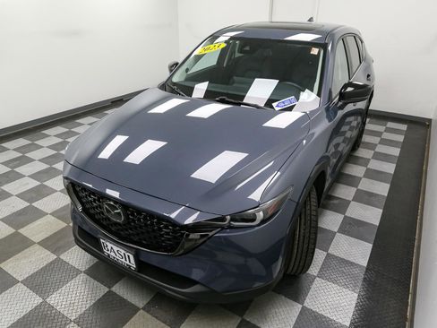 Used 2023 MAZDA CX-5 Carbon Edition image 6