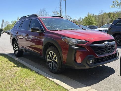 Certified 2025 Subaru Outback Premium image 2