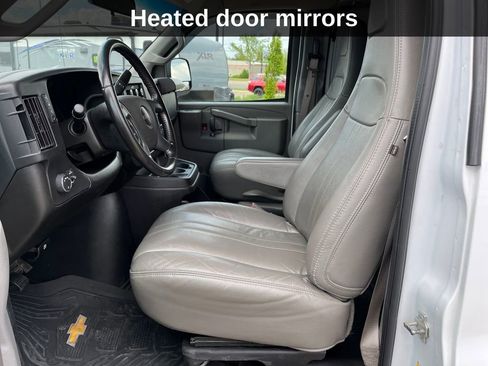 Used 2023 GMC Savana 2500 Extended w/ Driver Convenience Package RWD image 13