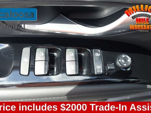 Used 2023 Hyundai Tucson Limited FWD image 13