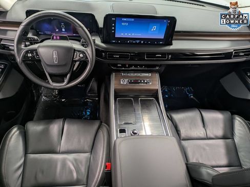 Used 2025 Lincoln Aviator Reserve w/ Equipment Group 201A AWD/4WD image 24