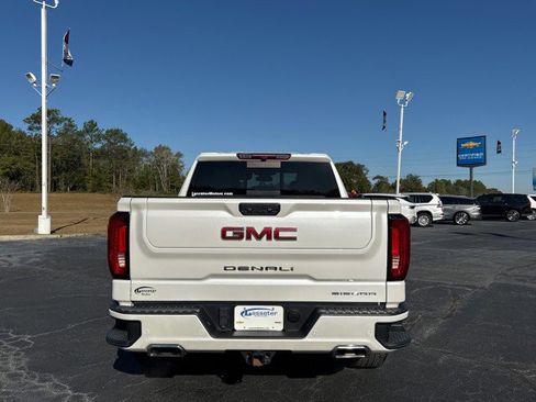 Used 2024 GMC Sierra 1500 Denali image 4