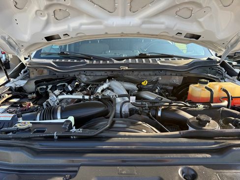 Used 2022 Ford F350 XL w/ Power Equipment Group AWD/4WD image 34