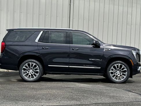 New 2026 GMC Yukon Denali AWD/4WD image 3