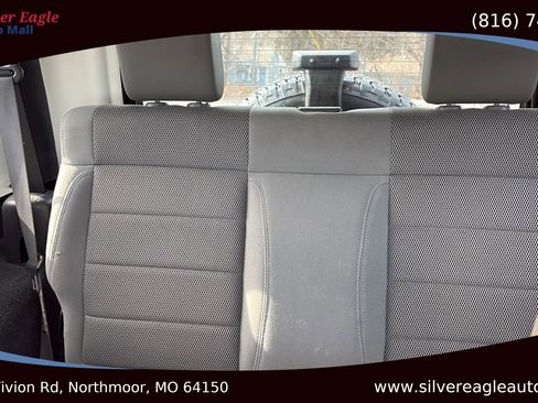 Used 2007 Jeep Wrangler Sahara w/ PWR Convenience Group image 12