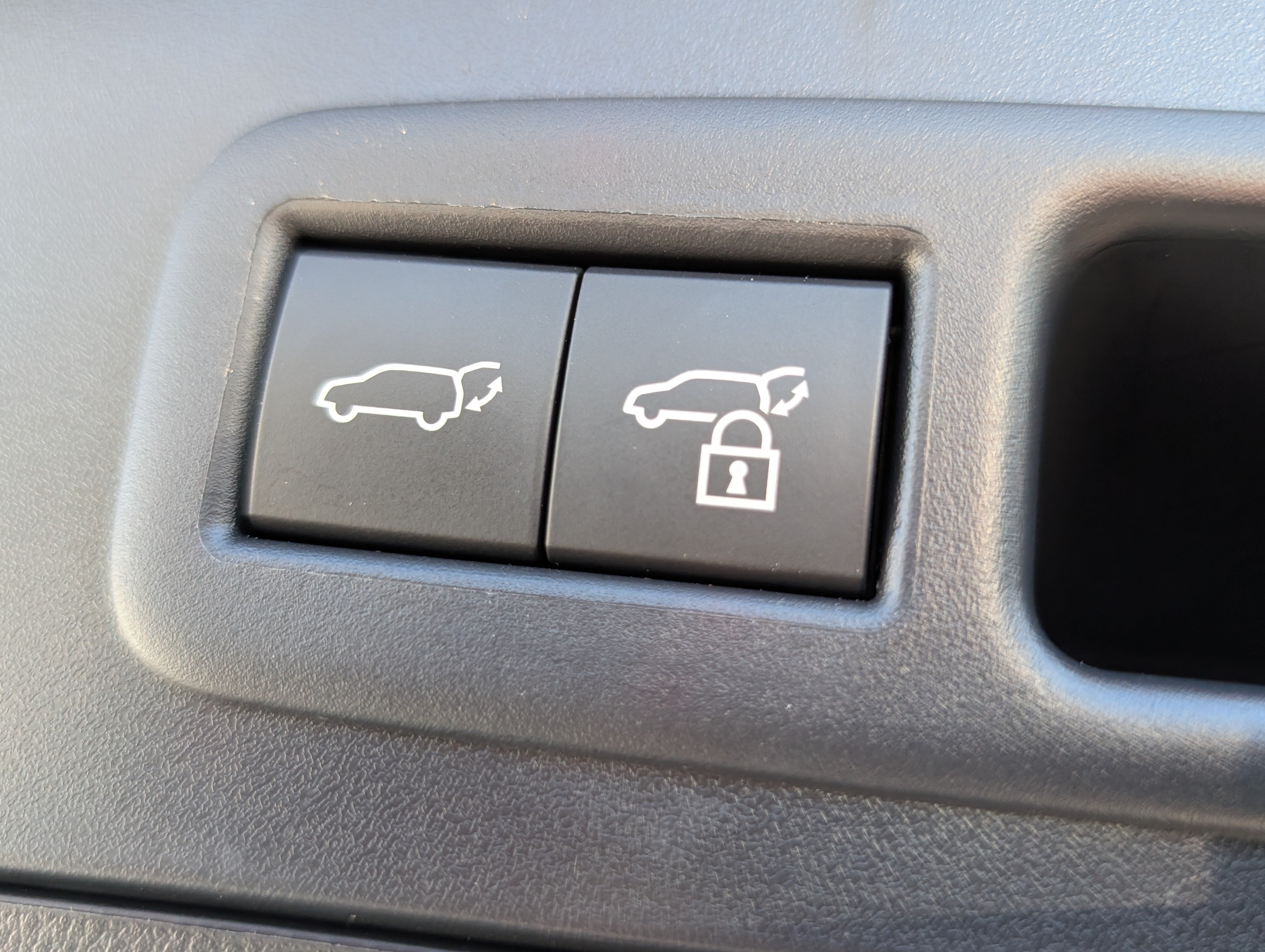 Used 2025 Lexus UX 300h AWD w/ Cold Area Package image 14