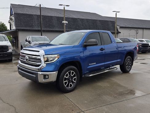 Used 2016 Toyota Tundra SR5 w/ TRD Off Road Package RWD image 3