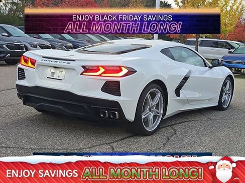 Used 2020 Chevrolet Corvette Stingray Coupe w/ 1LT image 5