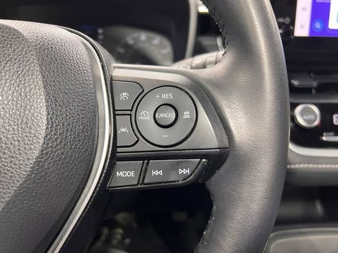 Used 2024 Toyota Corolla SE FWD image 8