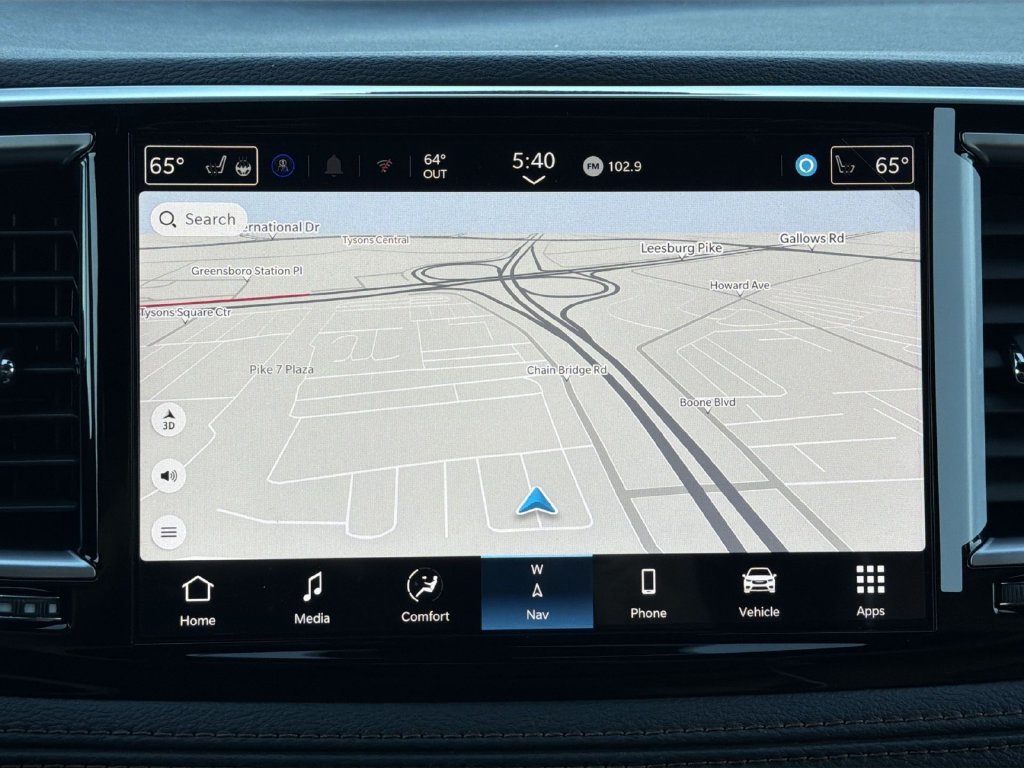 Used 2026 Chrysler Pacifica Pinnacle FWD image 20