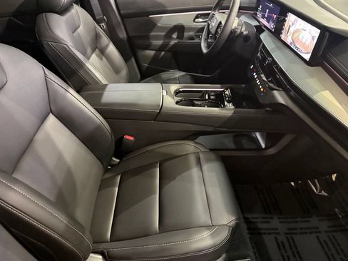 Certified 2026 Nissan Murano SL AWD/4WD image 29