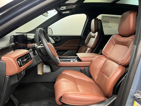 New 2026 Lincoln Aviator Reserve AWD/4WD image 24