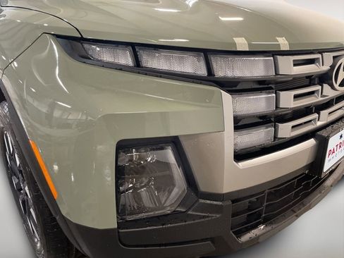 New 2026 Hyundai Santa Cruz SE image 2