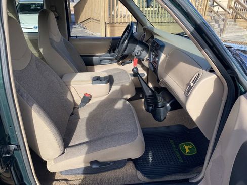 Used 2002 Ford Ranger XLT image 12