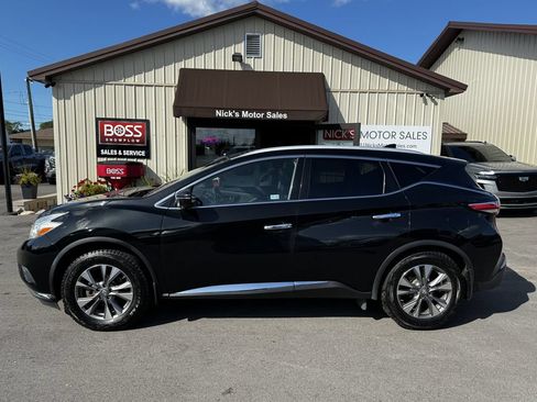 Used 2017 Nissan Murano AWD image 2
