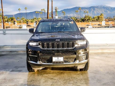 Certified 2024 Jeep Grand Cherokee L Limited w/ Luxury Tech Group II image 3