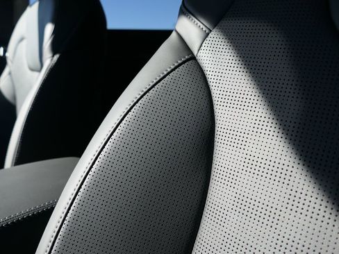 New 2026 Kia Sorento S image 10