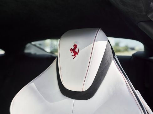 Used 2022 Ferrari Roma image 45