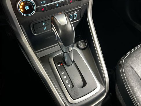 Used 2021 Ford EcoSport Titanium image 17