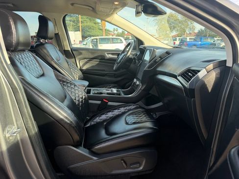 Used 2024 Ford Edge Titanium AWD/4WD image 18