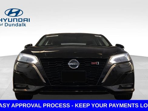 Used 2024 Nissan Altima 2.5 SR FWD image 7