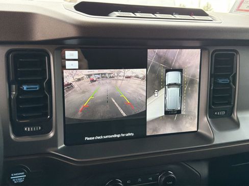 Used 2023 Ford Bronco Outer Banks w/ Sasquatch Package image 25