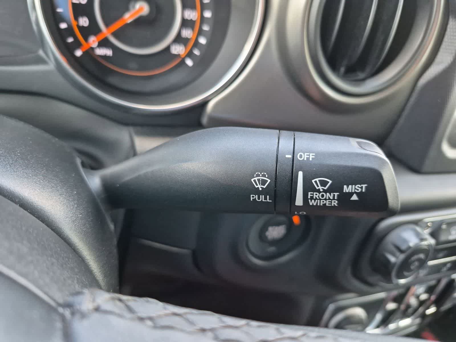 Used 2023 Jeep Gladiator Sport AWD/4WD image 26