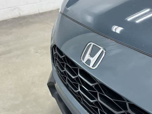 Used 2025 Honda HR-V LX image 30