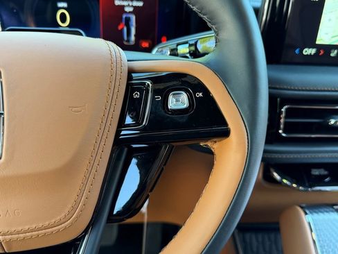 New 2026 Lincoln Aviator Black Label w/ Black Label Special Edition AWD/4WD image 21