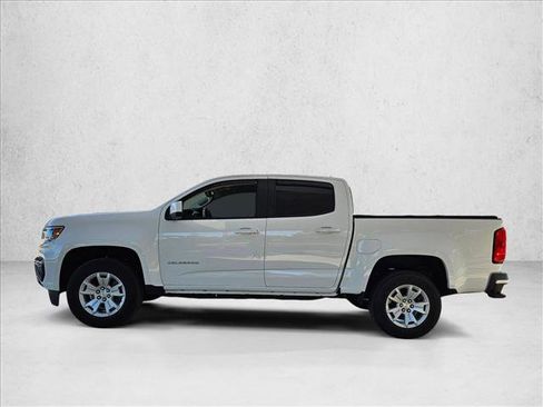 Used 2022 Chevrolet Colorado LT w/ LT Convenience Package image 8