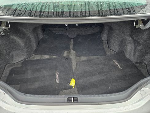 Used 2013 Toyota Camry image 9