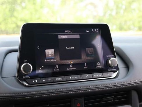New 2026 Nissan Rogue SV FWD image 13