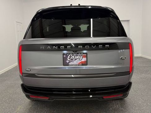 Used 2023 Land Rover Range Rover SE image 7