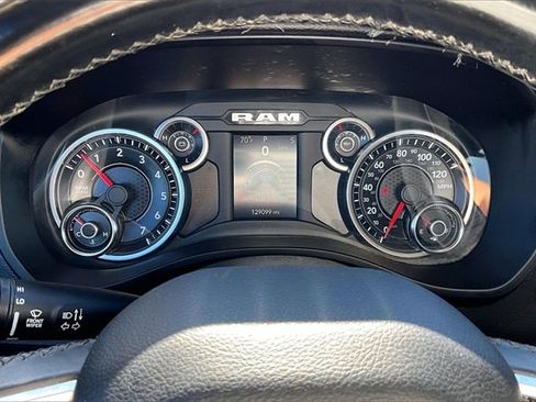 Used 2019 RAM 1500 Big Horn image 12