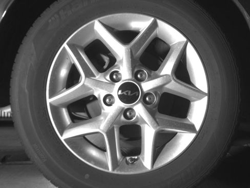 Used 2025 Kia Soul LX w/ LX Technology Package image 15