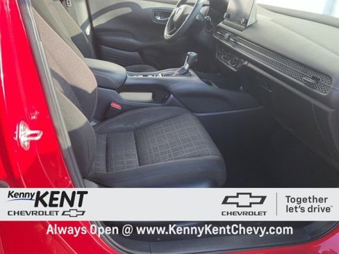 Used 2024 Honda HR-V Sport image 13