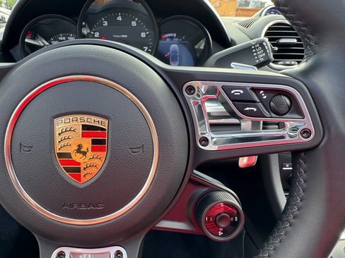 Used 2024 Porsche 718 Boxster w/ Sportdesign Package image 38