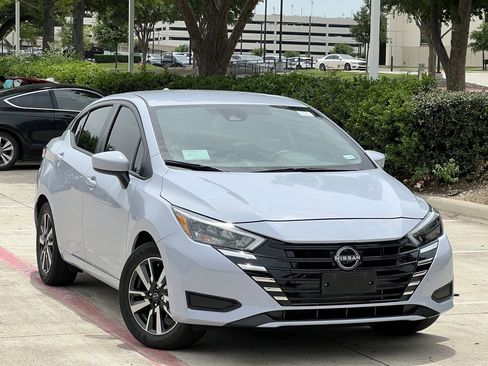 Certified 2025 Nissan Versa SV w/ Trunk Package FWD image 1