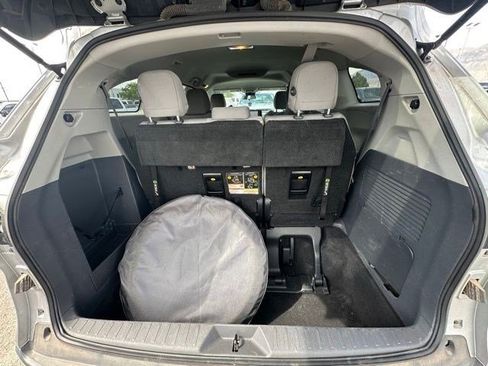 Used 2021 Toyota Sienna LE FWD image 17