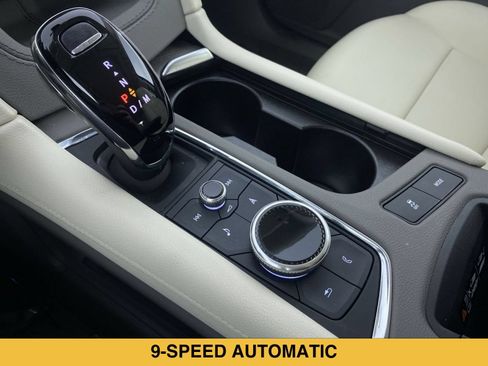 Certified 2023 Cadillac XT5 Premium Luxury w/ Technology Package AWD/4WD image 8