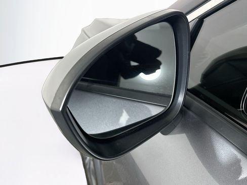 Used 2023 Nissan Rogue SV FWD image 16