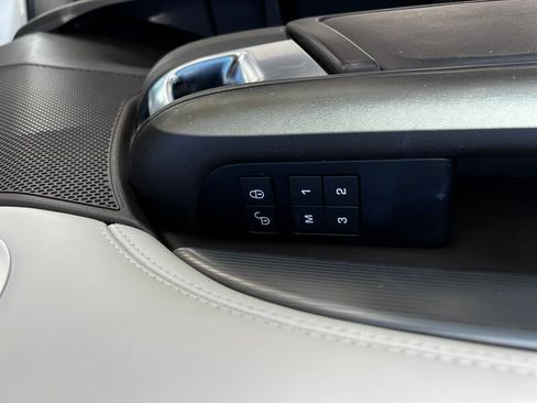 Used 2020 Land Rover Discovery HSE Luxury AWD/4WD image 29