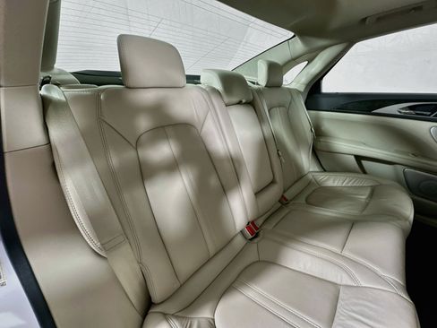 Used 2020 Lincoln MKZ Reserve w/ Luxury Package FWD image 26