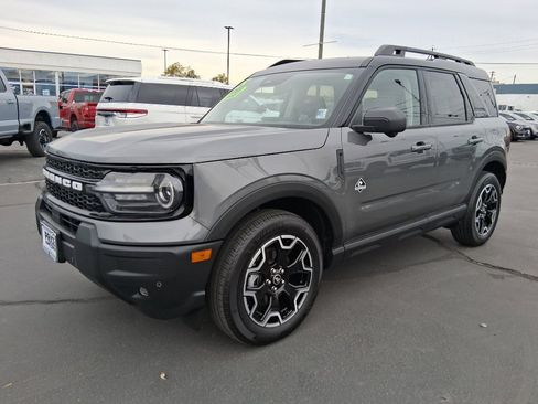 Used 2025 Ford Bronco Sport Outer Banks w/ Outer Banks Tech Package+ image 7