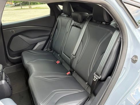 Used 2024 Ford Mustang Mach-E Premium AWD/4WD image 32