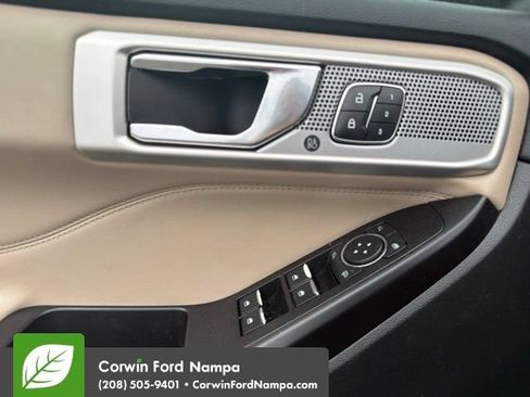 Used 2020 Ford Explorer Limited AWD/4WD image 14