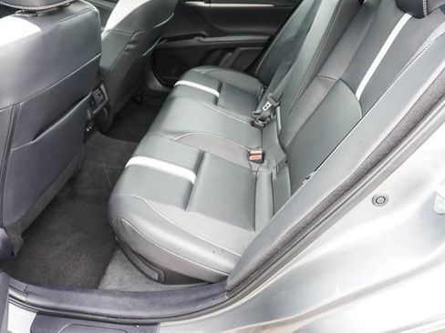 Used 2025 Toyota Camry SE FWD image 15