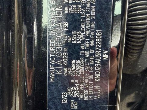 Used 2024 Kia Soul LX w/ Option Group 015 FWD image 28