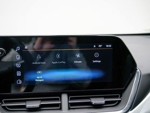 New 2026 Chevrolet Trax LT w/ Driver Confidence Package FWD image 28