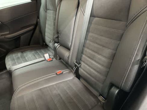 Used 2023 Mitsubishi Outlander SE FWD image 11